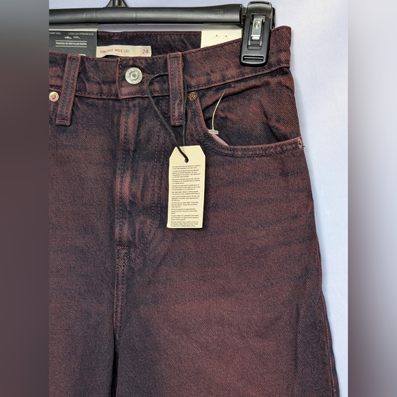 Levi's Premium Cherry Cordial Red Ribcage Wide Leg High Rise Raw Hem Jeans 24x30 - Picture 3 of 15